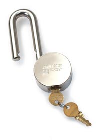 4124-318 Derails - Accessories 
Long Shackle Padlock
Solid Body Chrome Plated Padlock. 3/8" diameter shackle x 2" long x 5/8" wide inside shackle.